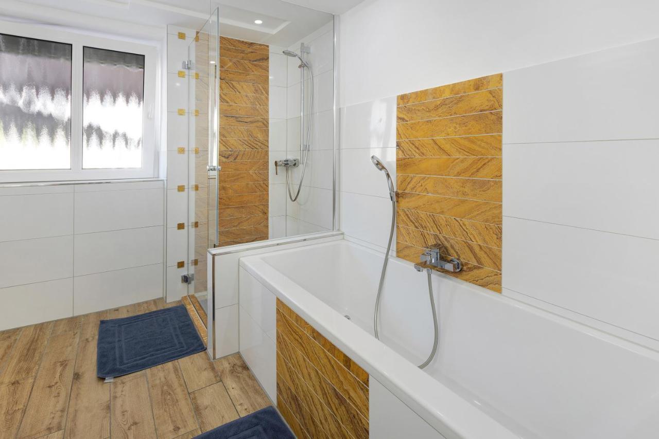 Apartamento Am Hochrhein Desko Gailingen Exterior foto